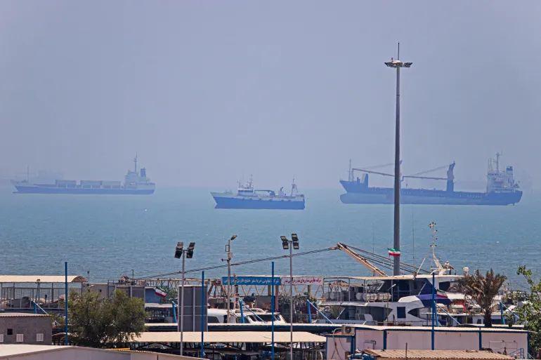Strait of Hormuz Tensions Disrupt Iranian Oil Tanker Operations