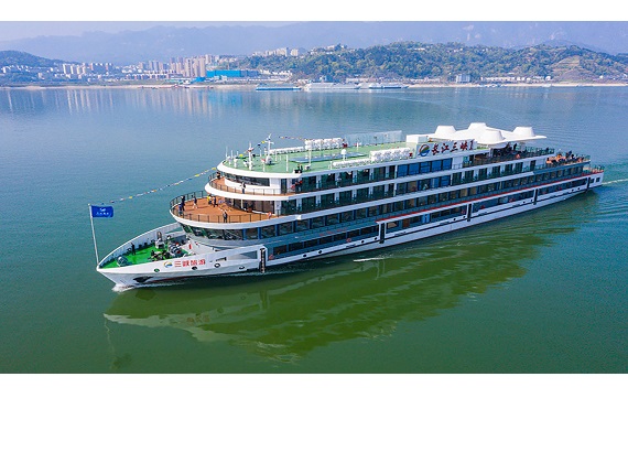 World S Largest Electric Cruise Ship Sets Sail In China Robban Assafina Mena Maritime